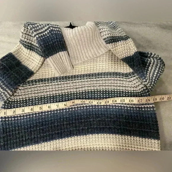 L.L. Bean Merino Wool Blend Blue Striped Cowl Neck Waffle Knit Pullover Size XS - Picture 6 of 10